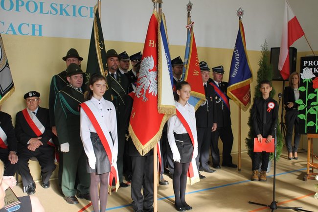 Nadali imię szkole - zdjęcia