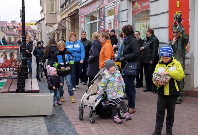 Tuwim na deptaku - zdjęcia