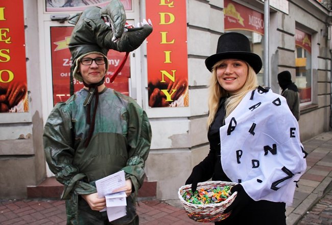 Tuwim na deptaku - zdjęcia