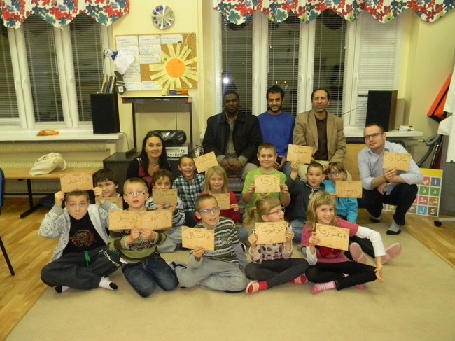 Arabowie w przedszkolu - zdjęcia