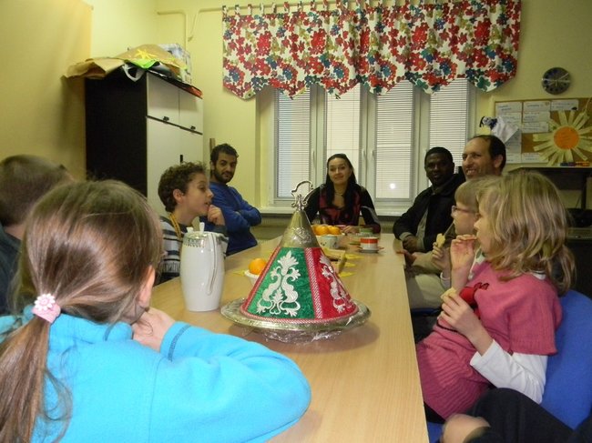 Arabowie w przedszkolu - zdjęcia