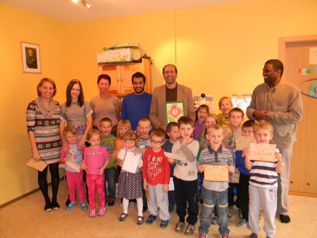 Arabowie w przedszkolu - zdjęcia