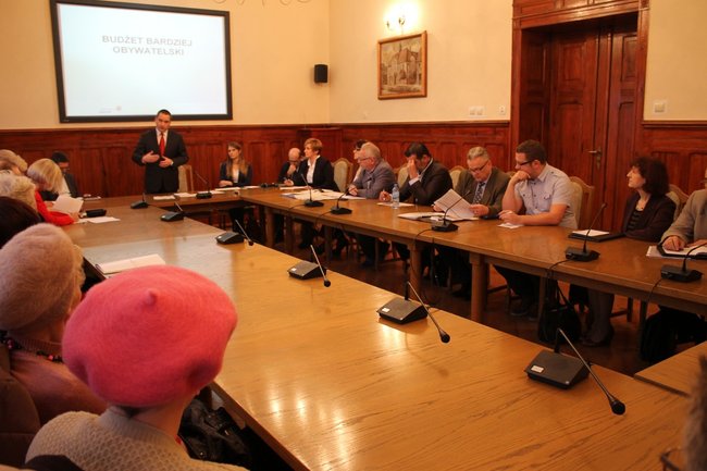 Zwyciężyła bezpłatna komunikacja miejska