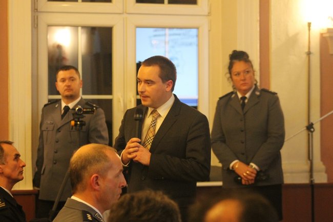 By czuć się bezpieczniej - zdjęcia