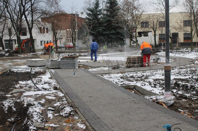 Planty bez fontanny - zdjęcia