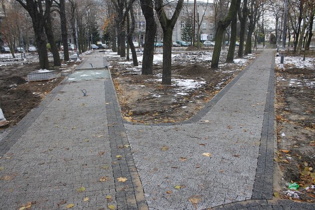 Planty bez fontanny - zdjęcia