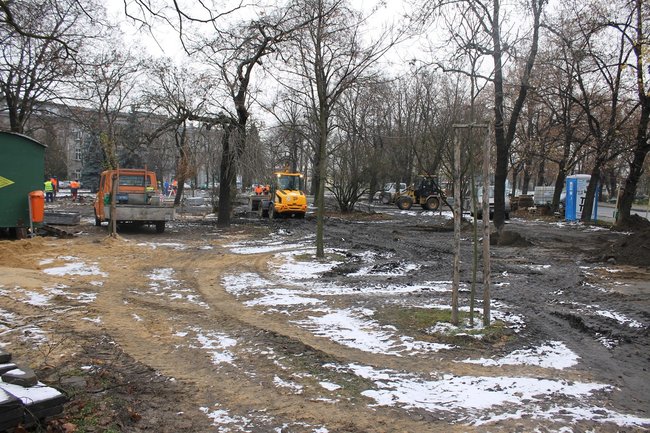 Planty bez fontanny - zdjęcia