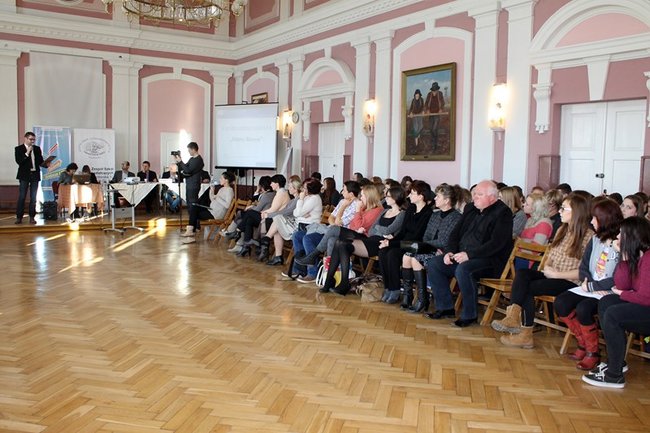 Wprowadzeni w tajniki biznesu - zdjęcia