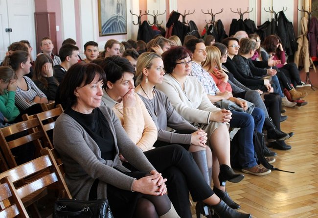 Wprowadzeni w tajniki biznesu - zdjęcia