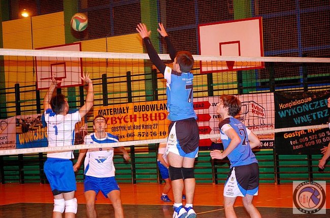 Trzy punkty do przodu - zdjęcia