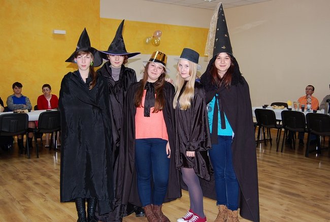 Wieczór pełen wróżb - zdjęcia