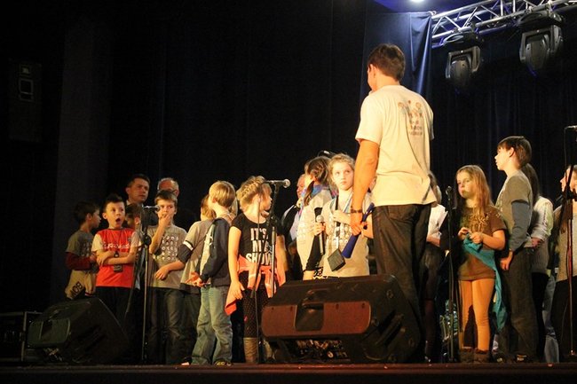 Muzyka łączy pokolenia - zdjęcia