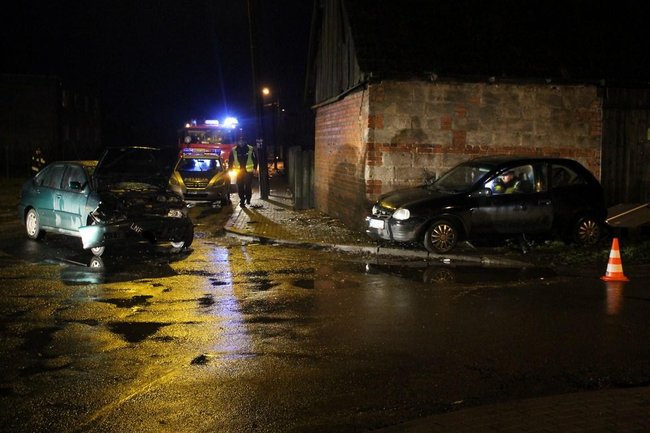 Kobieta i dwoje dzieci w szpitalu - zdjęcia