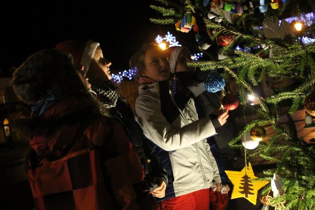Iluminacje rozświetliły miasto - zdjęcia