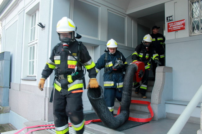 Pożar w Domu Pomocy Społecznej - zdjęcia