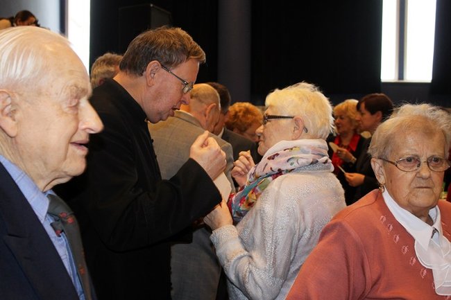 Potrzebni młodszym pokoleniom - zdjęcia