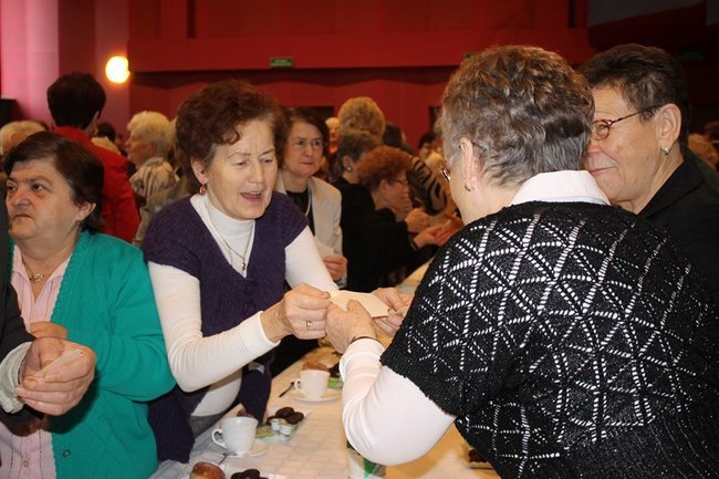 Potrzebni młodszym pokoleniom - zdjęcia