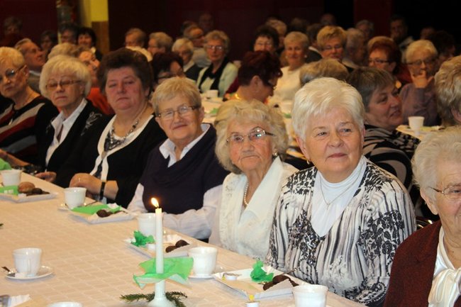 Potrzebni młodszym pokoleniom - zdjęcia