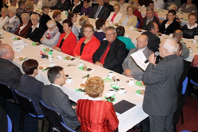 Potrzebni młodszym pokoleniom - zdjęcia