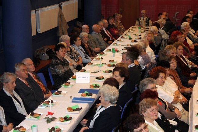 Potrzebni młodszym pokoleniom - zdjęcia
