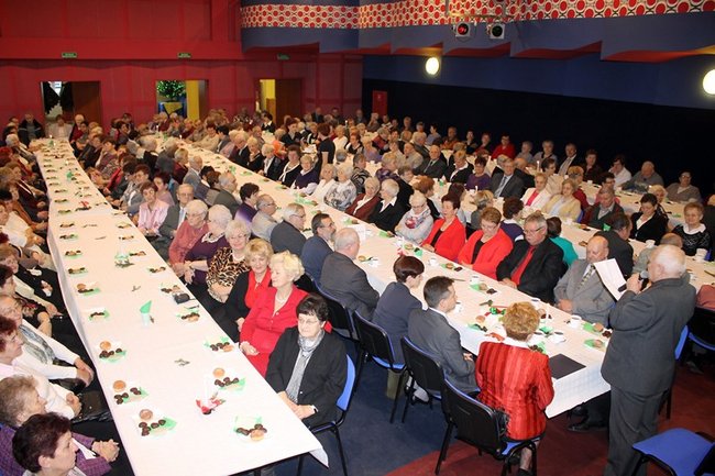 Potrzebni młodszym pokoleniom - zdjęcia