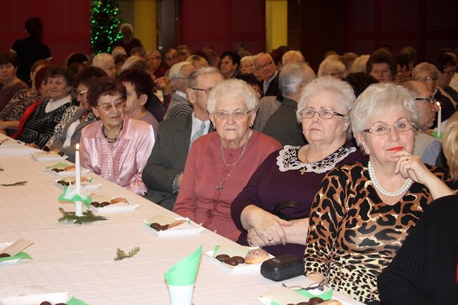 Potrzebni młodszym pokoleniom - zdjęcia