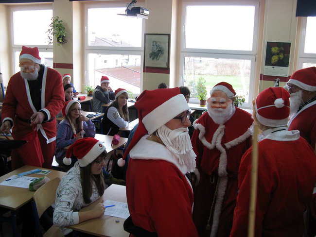 Rózgi poszły w ruch - zdjęcia