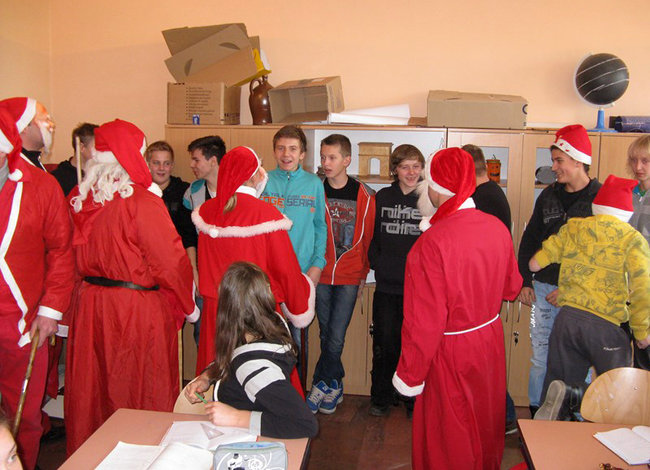 Rózgi poszły w ruch - zdjęcia