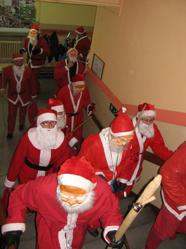 Rózgi poszły w ruch - zdjęcia