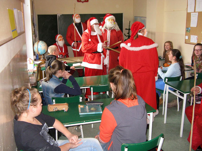 Rózgi poszły w ruch - zdjęcia