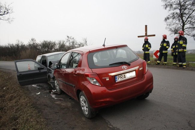 Czołówka na zakręcie - zdjęcia