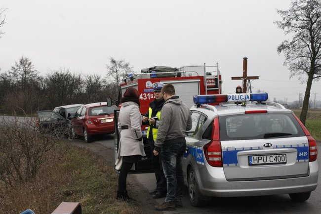 Czołówka na zakręcie - zdjęcia