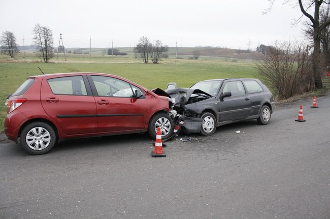 Czołówka na zakręcie - zdjęcia