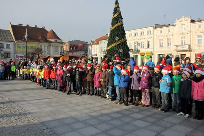 Gwarno i świątecznie na rynku - zdjęcia