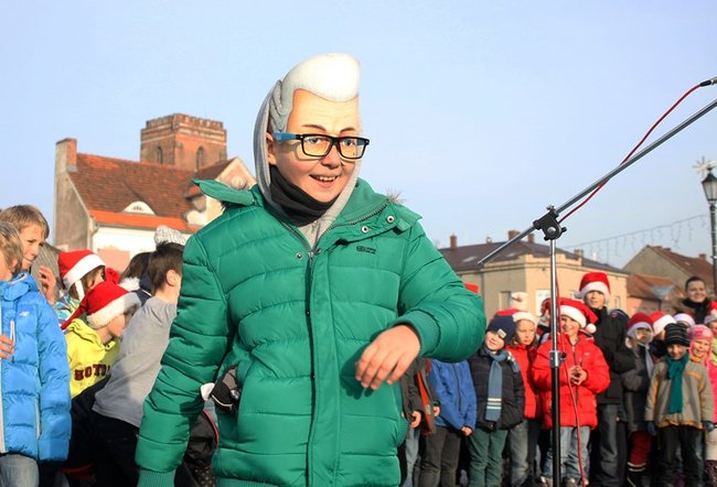 Gwarno i świątecznie na rynku - zdjęcia