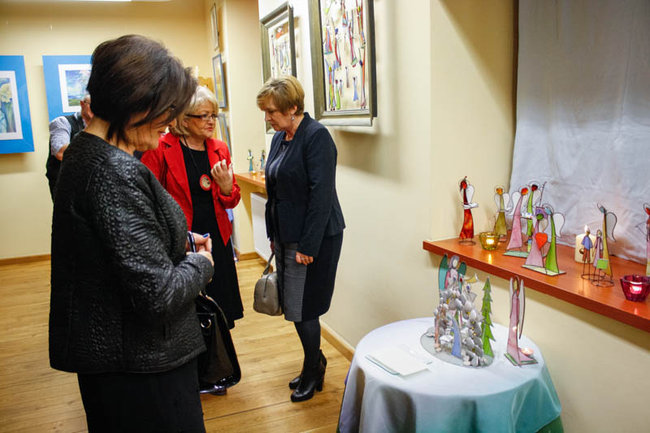 Anioły wibrujące kolorami - zdjęcia