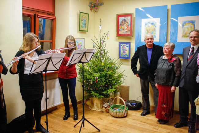 Anioły wibrujące kolorami - zdjęcia