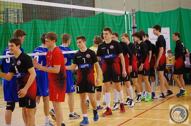 Awans z posmakiem frustracji - zdjęcia