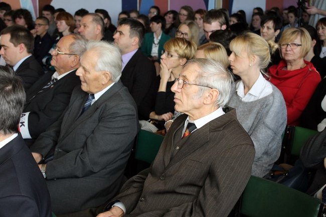 Pielęgnują pamięć o powstaniu - zdjęcia