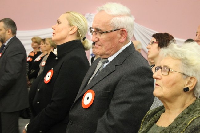 Pamiętają o bohaterach - zdjęcia