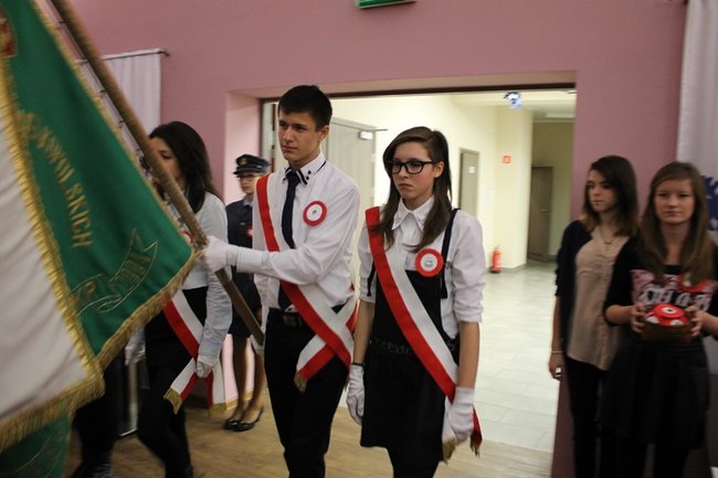 Pamiętają o bohaterach - zdjęcia