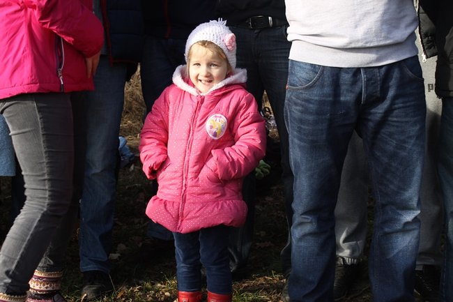 Kąpiel w lodowatej wodzie - zdjęcia