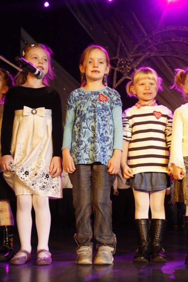 Dzieci zawładnęły sceną - zdjęcia