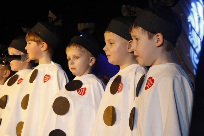 Dzieci zawładnęły sceną - zdjęcia