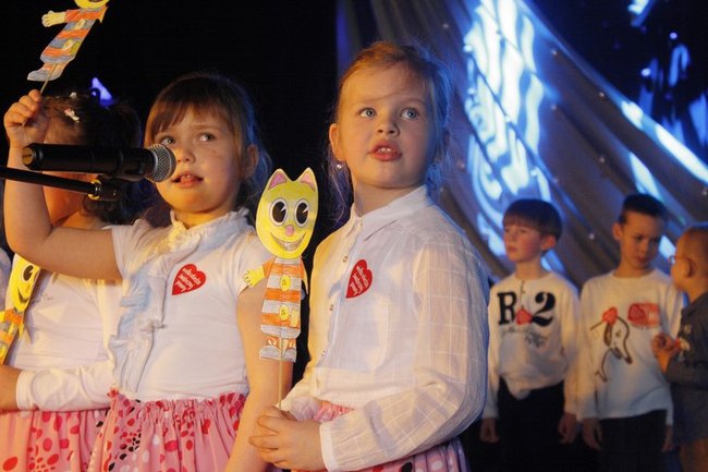 Dzieci zawładnęły sceną - zdjęcia