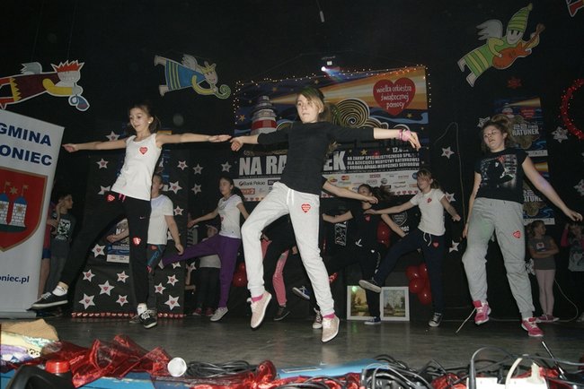 Zaskoczeni hojnością i frekwencją - zdjęcia