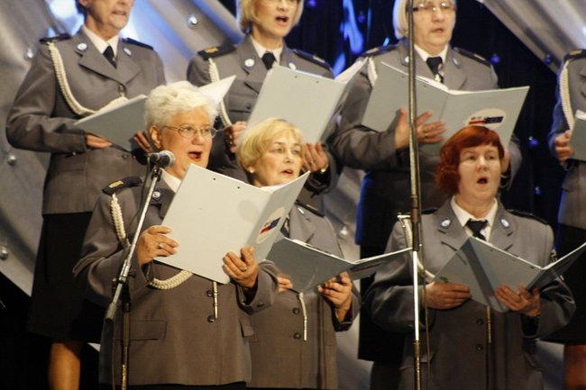 Rozśpiewani policjanci - zdjęcia