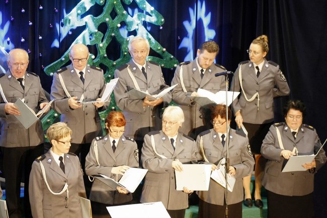 Rozśpiewani policjanci - zdjęcia