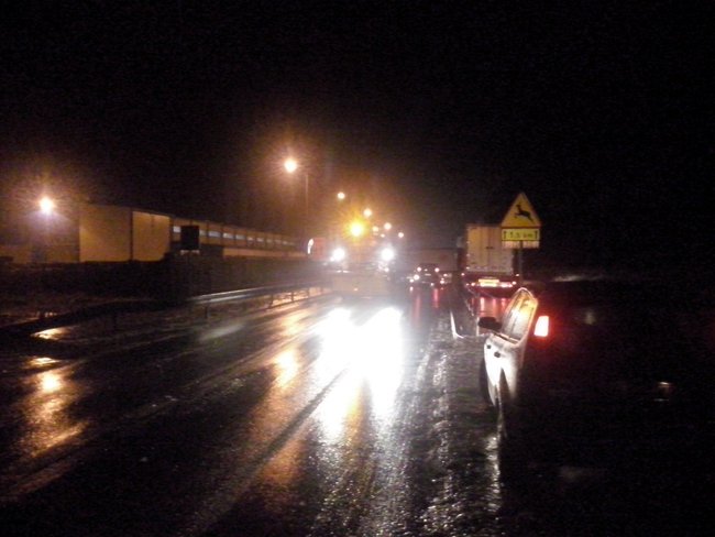 Nadal niebezpiecznie na drogach