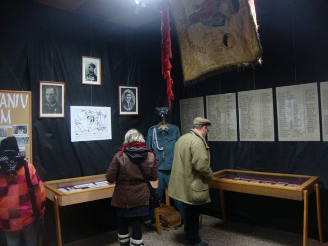 Debatowali o historii - zdjęcia